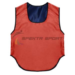 Купить Манишка футбольная двусторонняя Spektr Sport красно-синяя р. 36-40 в Копейске 
